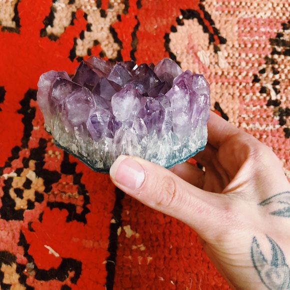 Amethyst Cluster / Raw Amethyst Chunk - Picture 2 of 6